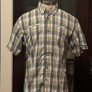 Eddie Bauer Short-Sleeved Button Down Plaid Shirt — Men's M